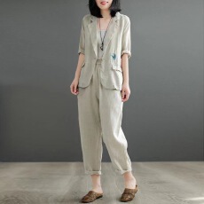 批发欧美跨境新款时尚<b class='q'>棉麻</b>蝴蝶绣花<b class='q'>女</b>装时髦开衫时尚运动套装外贸批发