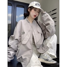 批发美式<b class='q'>街头</b>棒球服外套男女春秋设计感宽松情侣不规则铁标飞行员夹克