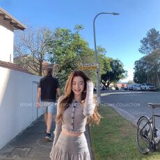 批发灰色套装<b class='q'>长</b>袖针织衫短款开衫女秋季半身<b class='q'>长</b><b class='q'>裙</b>高腰<b class='q'>裙子</b>温柔风两件套