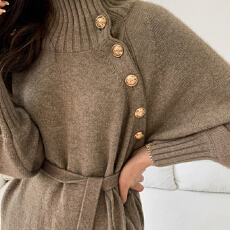 批发现 韩国<b class='q'>东大门</b>针织<b class='q'>连衣裙</b>女设计小心机过膝V领长款开叉毛衣裙