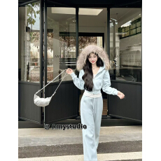 批发纯棉华棉复合<b class='q'>牛奶</b><b class='q'>丝</b> 减龄撞色连帽卫衣+高腰短裙休闲两件套女