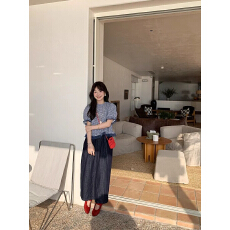 批发(原版面料） 法式深蓝格子泡泡袖娃娃衫上衣短款<b class='q'>衬衫</b>女202