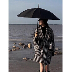 批发独特超好看千鸟格翻领毛呢外套女2026新款秋季小个子<b class='q'>显瘦</b>
