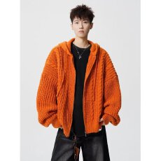 批发秋冬季新款红色连帽套头毛衣2025年时尚洋气针织衫宽松外穿上衣