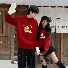 批发新款趣国宝献福新年红色喜庆套头柔暖亲肤<b class='q'>毛衣</b>潮流慵懒文艺