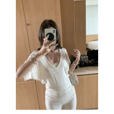 批发美式辣妹设计款<b class='q'>蝙蝠</b>袖女夏季薄款休闲风气质宽松V领短袖T恤打底衫