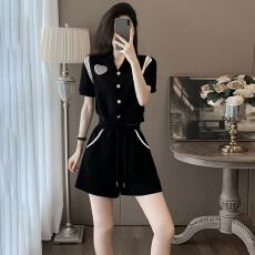批发高级感时尚<b class='q'>运动服</b>套装女夏季新款气质显瘦<b class='q'>短袖</b>短裤两件套
