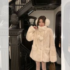 批发毛毛球外套女冬季<b class='q'>韩版</b>仿兔绒中长款环保皮草加厚加绒保暖大衣显瘦