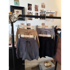 批发秋冬<b class='q'>新款</b>欲风低腰针织坑条包臀<b class='q'>短裤</b>女美式辣妹家居睡裤显瘦弹力裤