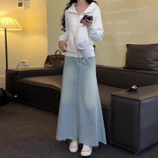 批发大码简约毛边半身裙胖MM显瘦2025秋季休闲<b class='q'>街头</b>高腰水洗牛仔裙显瘦