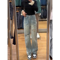 批发设计感别致破洞浅蓝休闲<b class='q'>牛仔裤</b>女通勤时尚减龄宽松显瘦垂感阔腿裤