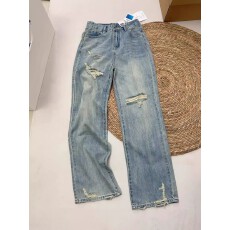 批发浅蓝色潮款直筒<b class='q'>牛仔裤</b>女2025冬季新款遮肉胖mm高腰破洞显瘦阔腿裤