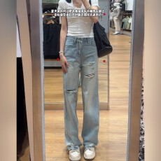 批发高个子通勤直筒破洞<b class='q'>牛仔裤</b>女冬日时尚宽松显瘦破洞乞丐风阔腿裤子