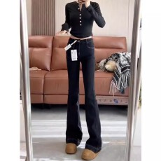 批发个性后口袋刺绣设计感微喇牛仔长裤女2026年春日高腰<b class='q'>弹力</b>显瘦长裤