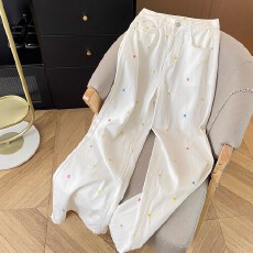 批发彩色波点小花刺绣直筒<b class='q'>牛仔裤</b>女夏季2026新款宽松显瘦高腰阔腿长裤