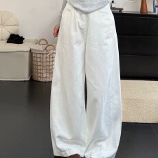批发显高小个子美式白色设计弯刀牛仔<b class='q'>裤</b>女2026<b class='q'>提</b><b class='q'>臀</b>梨型身材弯刀牛仔<b class='q'>裤</b>