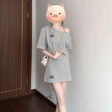 批发韩系少女休闲<b class='q'>运动服</b>套装女夏季收腰露斜肩短袖短裙<b class='q'>气质</b>简约两件套