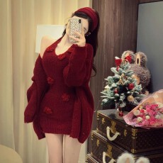 批发圣诞氛围感红色挂脖吊带<b class='q'>连衣裙</b>针织开衫两件套女秋冬新款辣妹套装
