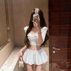 批发纯欲风套装女夏季新款气质减龄花边短款上衣配显瘦花苞<b class='q'>短裤</b>两件套