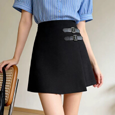 批发实拍设计感双扣带不规则<b class='q'>半身裙</b>女2026春夏<b class='q'>新款</b>防走光显瘦西装短裙