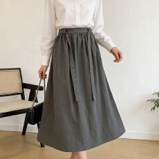 批发实拍高级感腰带白色<b class='q'>半身裙</b>女中长款伞裙新宽松显瘦松紧腰A字<b class='q'>长裙</b>