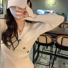 批发交叉V领针织打底衫女秋冬季2025新款早秋装内搭毛衣别致独特上衣