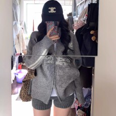 批发<b class='q'>棒球</b>风翻领拉链毛衣开衫女<b class='q'>外套</b>秋装新款韩版宽松针织衫