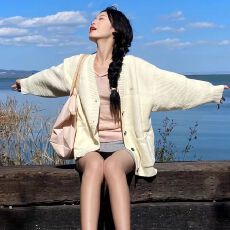 批发大货学院风针织衫上衣春秋冬新款外搭米色毛衣慵懒风<b class='q'>开衫</b>外套