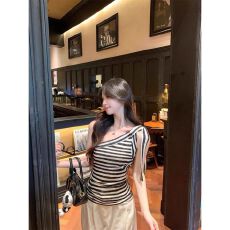 批发原版色织条韩系条纹斜肩吊带夏季新款不规则无袖上衣