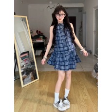 批发蓝色格子衬衫无袖背心<b class='q'>连衣裙</b>子女夏季2026新款爆款小个子蛋糕短裙