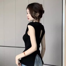 批发韩系穿搭性感镂空开叉无袖背心女夏季气质高级感显胸修身针织上衣