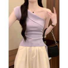 批发紫色斜肩短袖上衣女夏季多巴胺独特明媚漂亮辣妹绝美露肩掐腰T恤