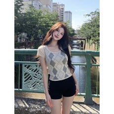 批发学院风复古菱格针织短袖T恤女夏季韩系纯欲<b class='q'>镂空</b>别致修身显瘦上衣