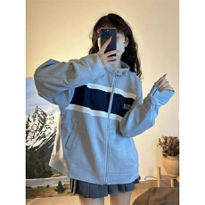 批发麂皮绒复合<b class='q'>婴儿</b>绒加绒加厚复古<b class='q'>外套</b>女设计感刺绣拼接