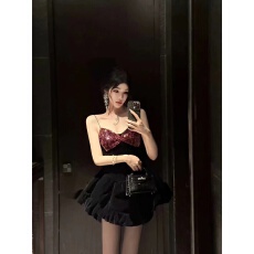 批发2025早秋生日宴会<b class='q'>唯美</b>优雅CHIC天鹅绒花苞蓬蓬拼接<b class='q'>连衣裙</b>