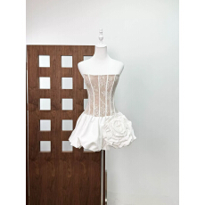 批发越南重工鱼骨蕾丝<b class='q'>抹胸</b>蓬蓬缎面礼服裙纯欲<b class='q'>裹</b><b class='q'>胸</b>立体花朵泡泡连衣裙