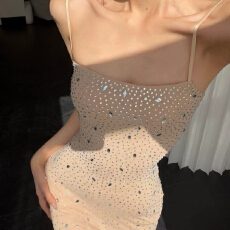 批发新款2026名媛烫钻高级系带大露背鱼尾礼服海滩派对性感风显瘦长裙