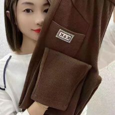 批发不加绒/加绒秋冬高腰灯芯绒女裤宽松加<b class='q'>大码</b>中年小脚长裤子