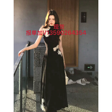 批发早春气质氛围感镂空花朵拼接新中式<b class='q'>连衣裙</b>报单➕13590264354