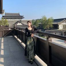 批发<b class='q'>假两件</b><b class='q'>连衣裙</b>女秋冬设计感气质晕染长袖春季新款修身显瘦长裙子