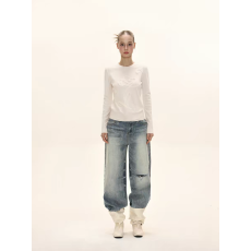 批发SHIYIYUE简约花朵刺绣圆领上衣女秋季宽松<b class='q'>休闲</b>正肩内搭设计感长袖