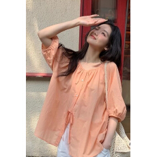 批发觅定橘色轻薄短袖<b class='q'>衬衫</b>女夏季独特漂亮小衫法式慵懒松弛感法式<b class='q'>上衣</b>