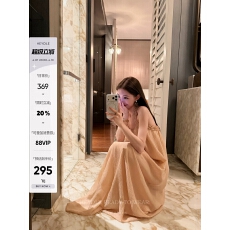 批发黑豆哼哼 月下兰溪*莱赛尔木耳边吊带<b class='q'>连衣裙</b>度假风挂脖垂感长裙子