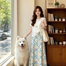 批发女装2026超火<b class='q'>夏</b>装穿搭一整套独特漂亮短袖碎花裙