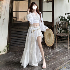 批发大理云南度假风海边<b class='q'>沙滩</b>白色连衣裙夏季新款不规则荷叶边<b class='q'>长裙</b>套装