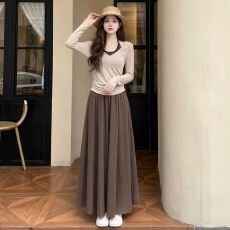 批发早秋温柔老钱风淡人高知穿搭<b class='q'>连衣裙</b>女2026新款秋季独特漂亮小裙子