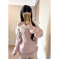 批发法式<b class='q'>一字肩</b>蝴蝶结系带长袖针织连衣裙女秋冬季修身露肩毛衣短裙子