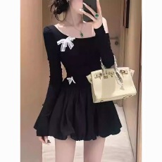 批发漂亮出片衣服内搭黑色斜肩公主<b class='q'>短裙</b><b class='q'>女装</b>秋冬季高贵气质露肩连衣裙