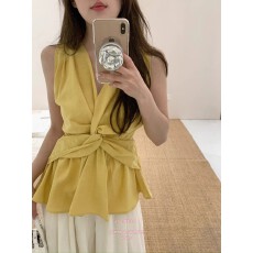 批发设计感扭结V领背心女2026夏季新款度假风小众修身别致无袖上衣