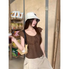 批发2026夏季甜美风法式荷叶边<b class='q'>衬衫</b>女夏设计感修身收腰上衣